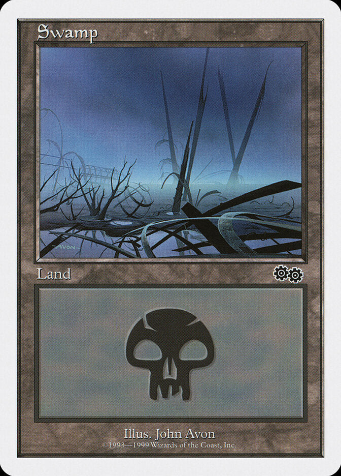 Swamp 135 - Battle Royale Box Set MTG card