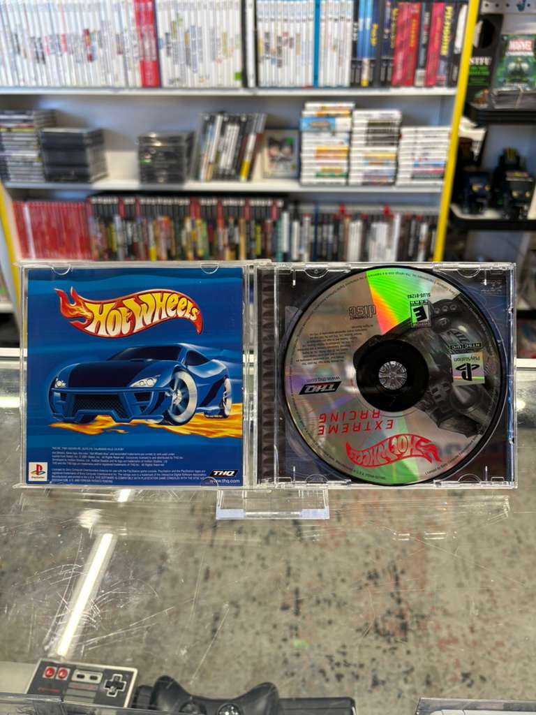 Hot Wheels: Extreme Racing - PlayStation