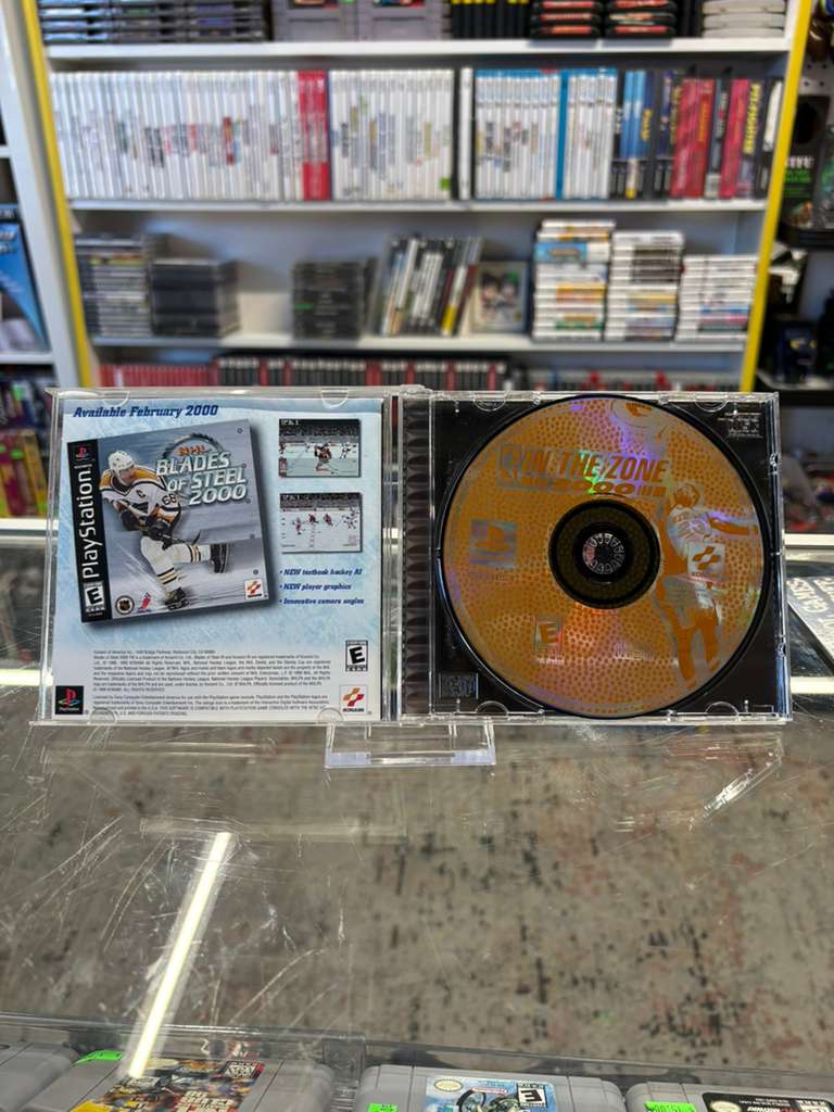 NBA In the Zone 2000 - PlayStation