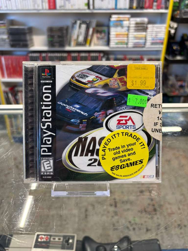NASCAR 2000 - PlayStation